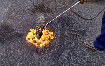 Cowie flat roofing repairs